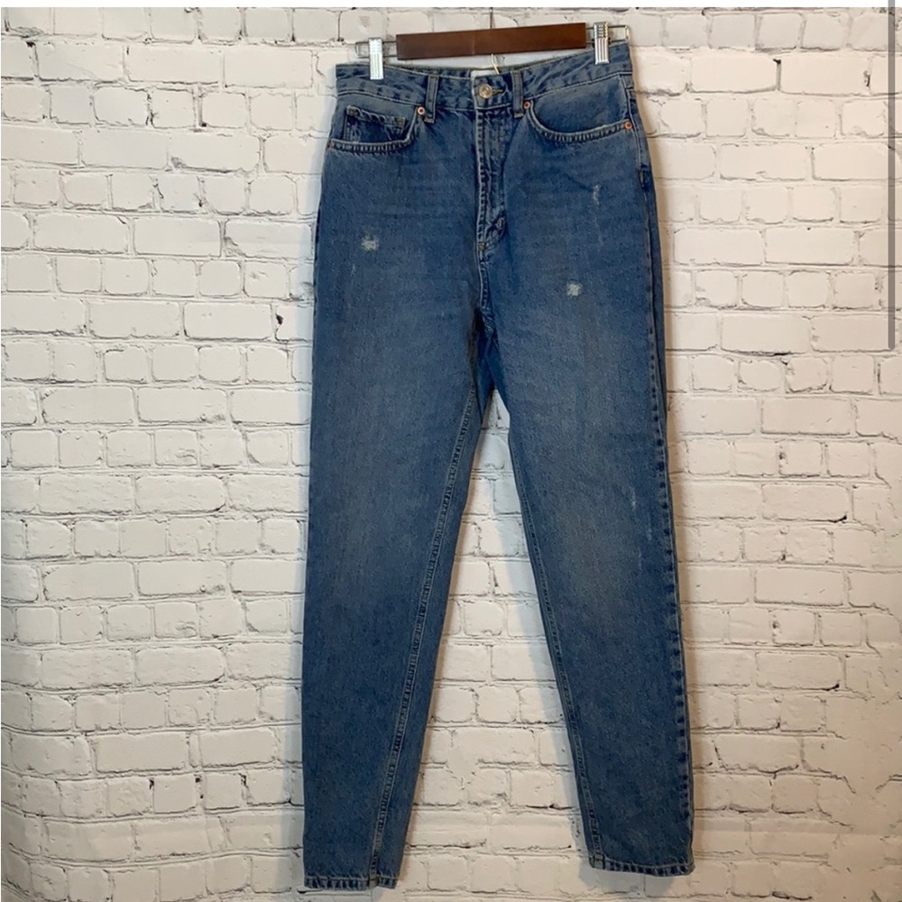 BDG Urban Outfitters Mom High Rise Jeans Size 27